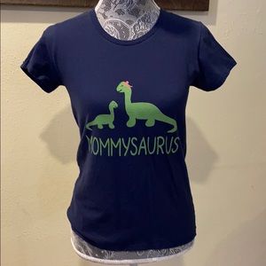 Mommysaurus Tee
